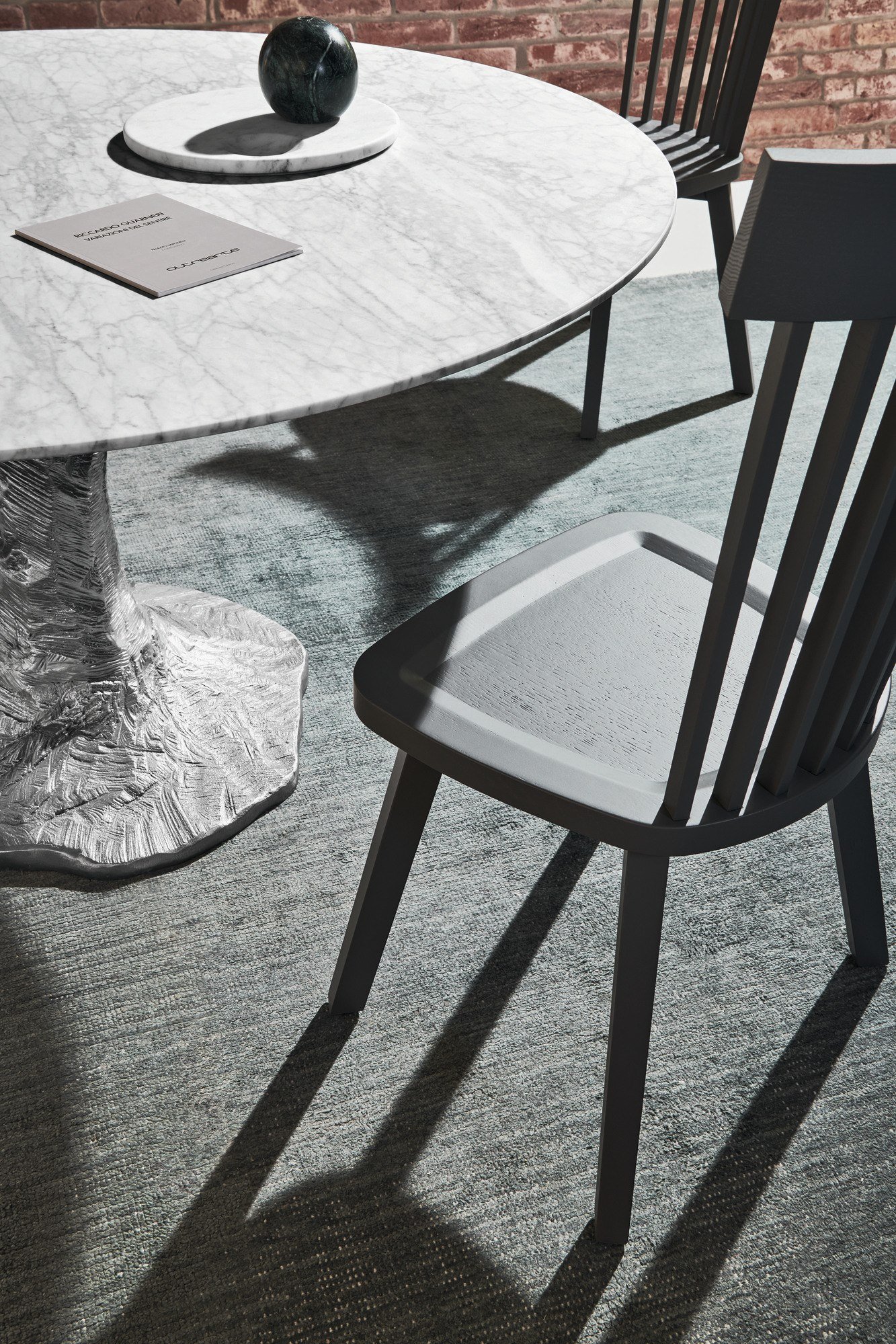uploadimage/Ban_Next_round_table_gervasoni_conte_living_italian_furniture4_1_2_3.jpg
