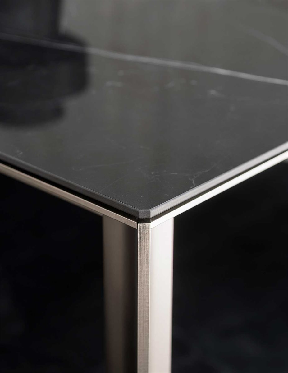 uploadimage/skin_table_desalto_conte_living_italian_furniture10_1.jpg