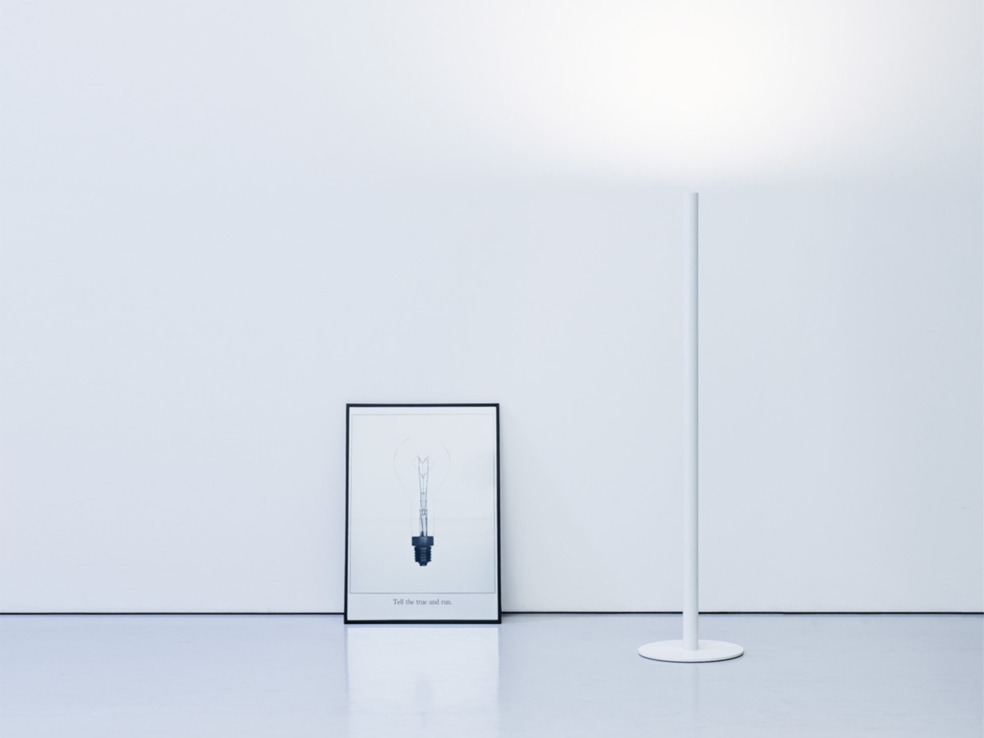 /static/uploads/Thumbnail_-_Den_cay_MISTER_floor_lamp_by_Davide_Groppi_-_Conte_Living_italian_furniture.jpg